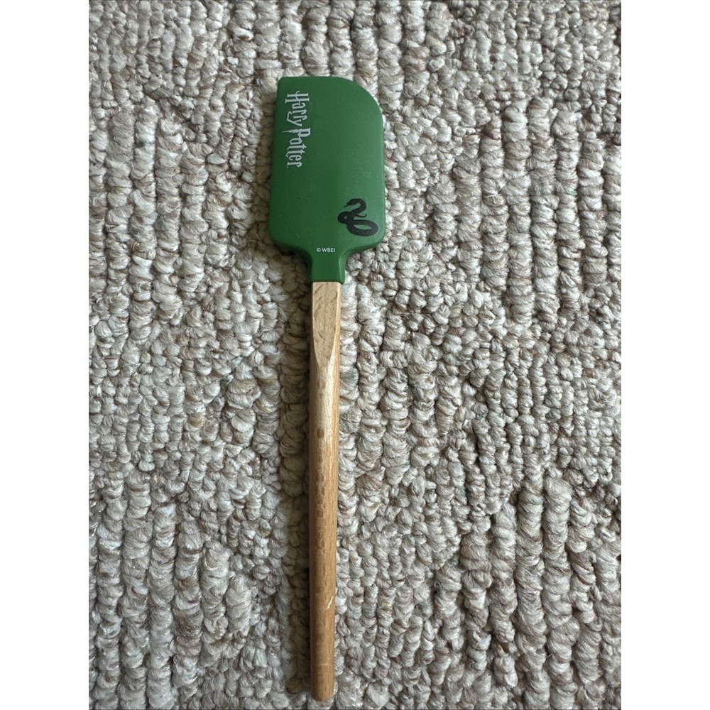 Williams Sonoma Harry Potter Slytherin Silicone Spatula 9 inch Wooden NWOT